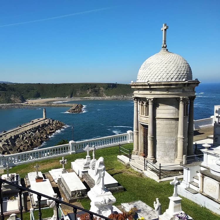 Cimitero di Luarca